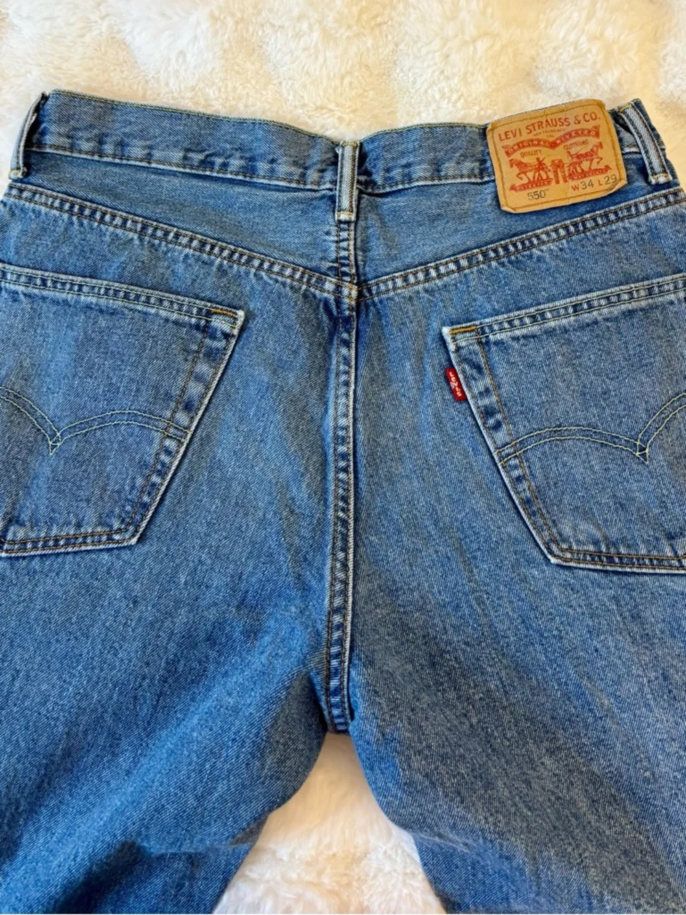 Levi’s 550 Relaxed Fit Straight Jeans Medium Wash 34x29 5-pocket streetwear 90s